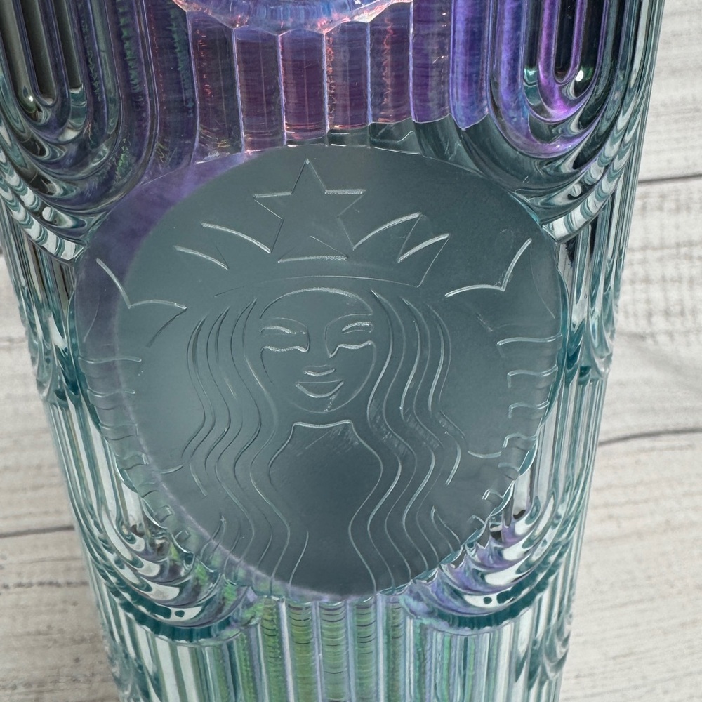 Starbucks Iridescent Holographic Mermaid Scales Venti Cold Cup Tumbler 24oz 2022 - Picture 2 of 5
